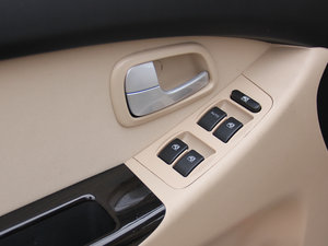 2012\Ӱ 1.5L Ӣ {܇ƅ^(q)	