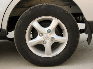 2012\(yn)(dng) 1.3L Ӣ (x)(ji)^