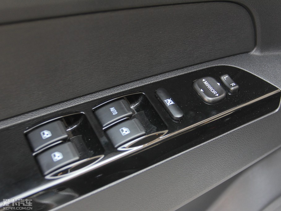 2013��W���� 1.2L �քӾ�Ӣ��