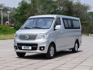 2014款1.5L 手动标准型 左前45度