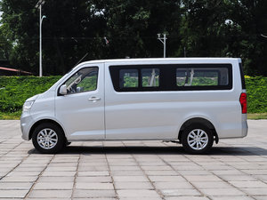 2014款1.5L 手动标准型 正侧（左）