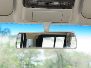 2014款1.5L 手动标准型 车内后视镜