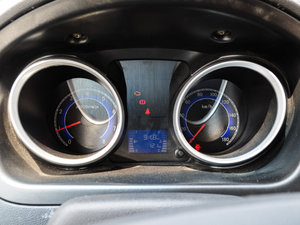 2014款1.5L 手动标准型 仪表
