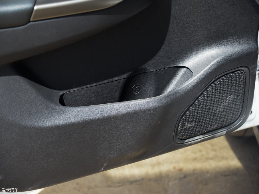 2016LWCX70 1.6L քӺA