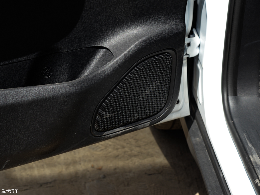 2016LWCX70 1.6L քӺA