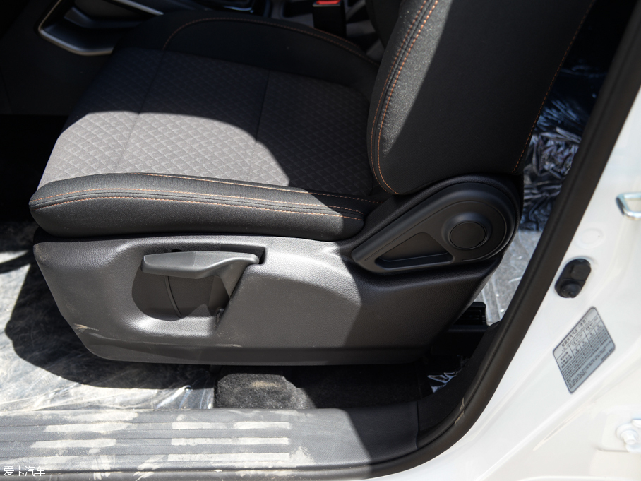 2016LWCX70 1.6L քӺA