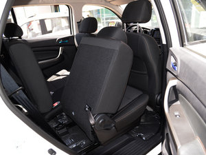 2016款1.6L 手动豪华型 空间座椅