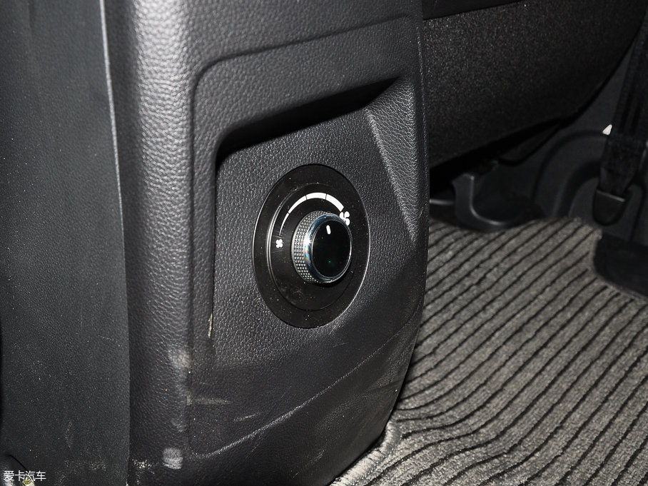 2017���L�����S50 1.5T ���A�� 6MT