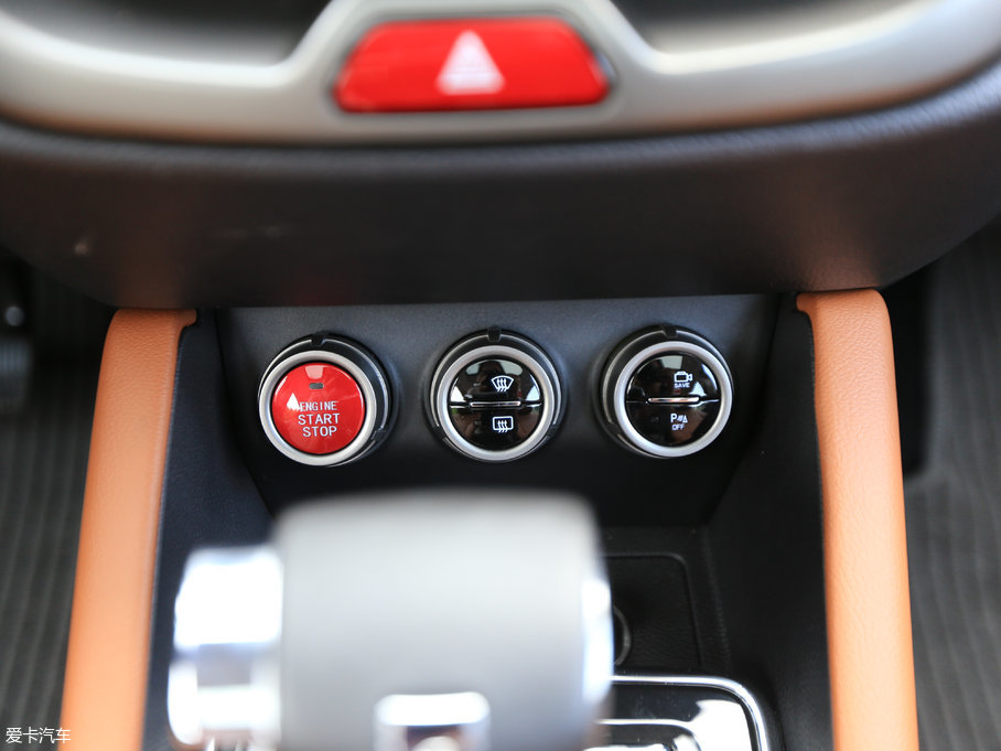 2017LWCX70 CX70T  1.5T Ԅ(dng)