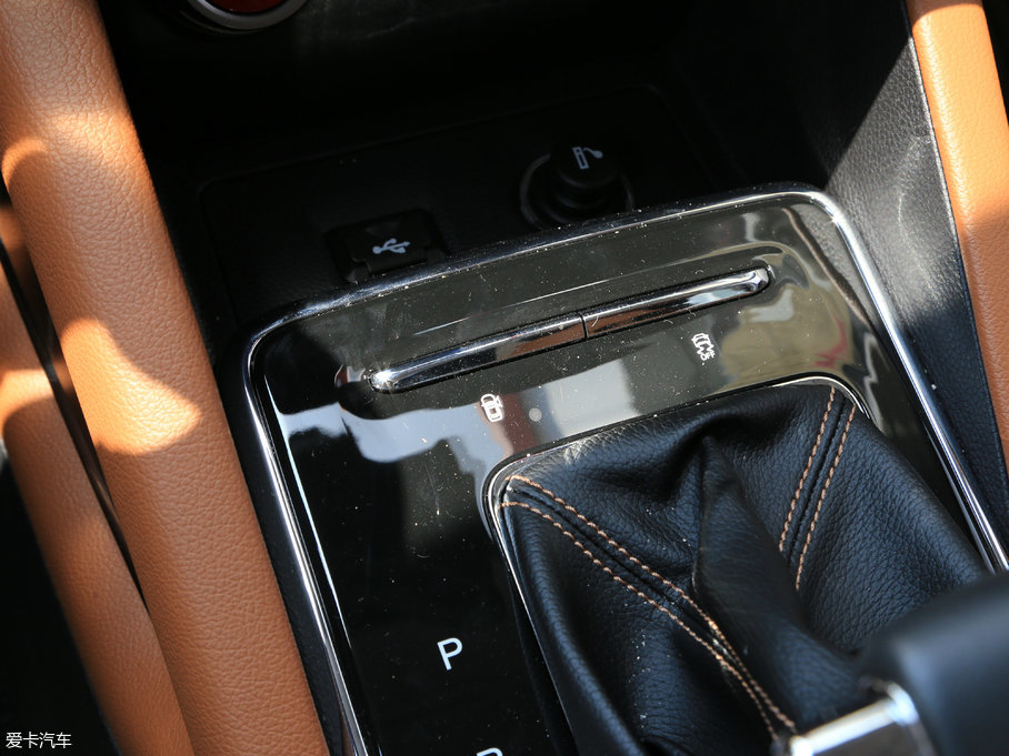 2017LWCX70 CX70T  1.5T Ԅ(dng)