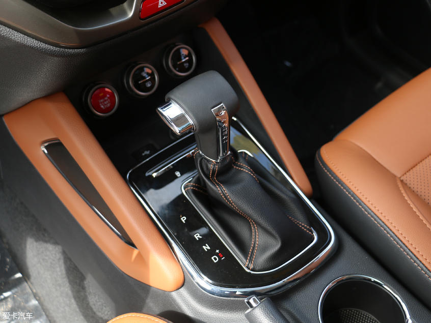 長安汽車2017款長安CX70