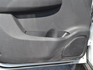 2017CX70T  1.5T ք(dng) ǰT(mn)(ch)g