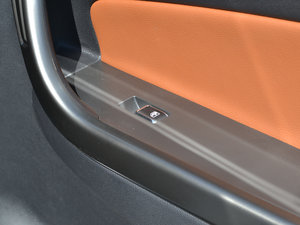 2017CX70T  1.5T քӺ g