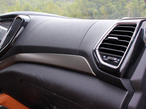 2017CX70T  1.5T քӺ g