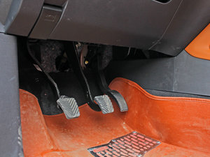 2017CX70T  1.5T քӺ g