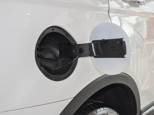 2017CX70T  1.5T Ԅ w