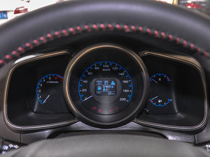 2017CX70T  1.5T Ԅ x