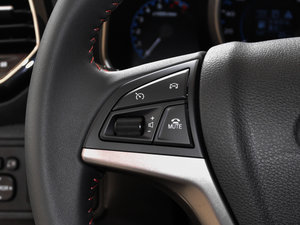 2017CX70T  1.5T Ԅ п؅^