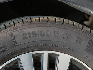 2017CX70T  1.5T Ԅ(dng) ݆̥ߴ