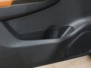 2017CX70T  1.5T Ԅ(dng) ǰT(ch)g