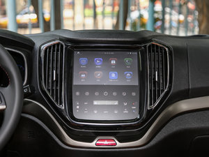 2017CX70T  1.5T Ԅ {L