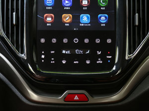 2017CX70T  1.5T Ԅ {{