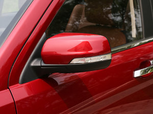 2017CX70T  1.5T Ԅ ^