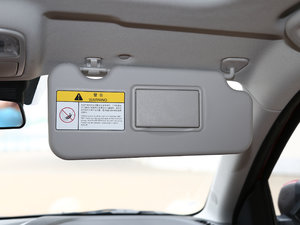 2017CX70T  1.5T Ԅ g