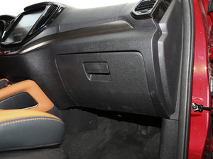 2017CX70T  1.5T Ԅ g