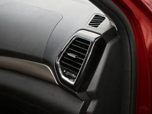 2017CX70T  1.5T Ԅ g