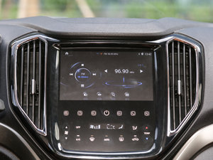 2017CX70T  1.5T Ԅ {