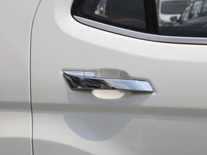 2017CX70T  1.5T ԄӺ ^