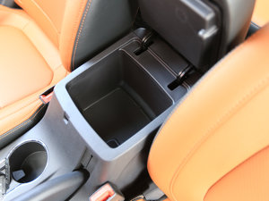 2017CX70T  1.5T ԄӺ g