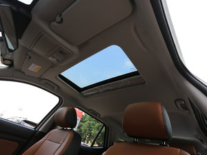 2017CX70T  1.5T ԄӺ g