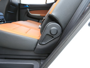 2017CX70T  1.5T ԄӺ g