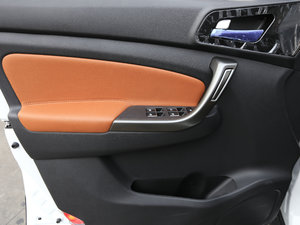 2017CX70T  1.5T ԄӺ g