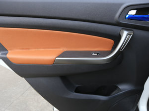 2017CX70T  1.5T ԄӺ g