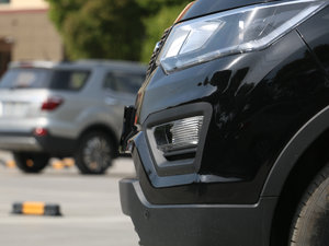 2017CX70T  1.5T Ԅ ^