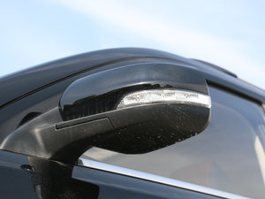 2017CX70T  1.5T Ԅ ^