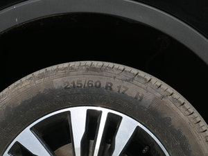 2017CX70T  1.5T Ԅ ^