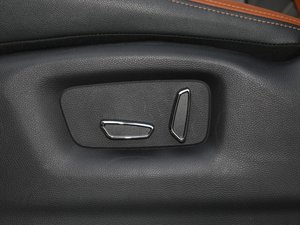 2017CX70T  1.5T Ԅ g