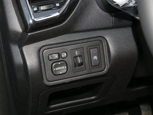 2017CX70T  1.5T Ԅ п؅^