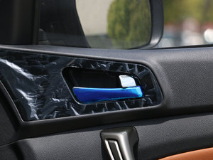 2017CX70T  1.5T Ԅ g