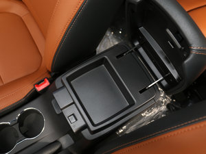 2017CX70T  1.5T Ԅ g