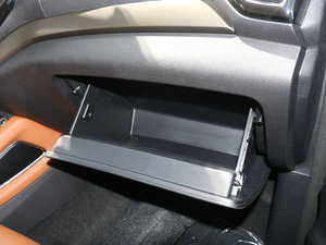 2017CX70T  1.5T Ԅ g