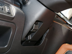 2017CX70T  1.5T Ԅ п؅^