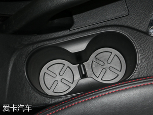 長安汽車2017款歐尚