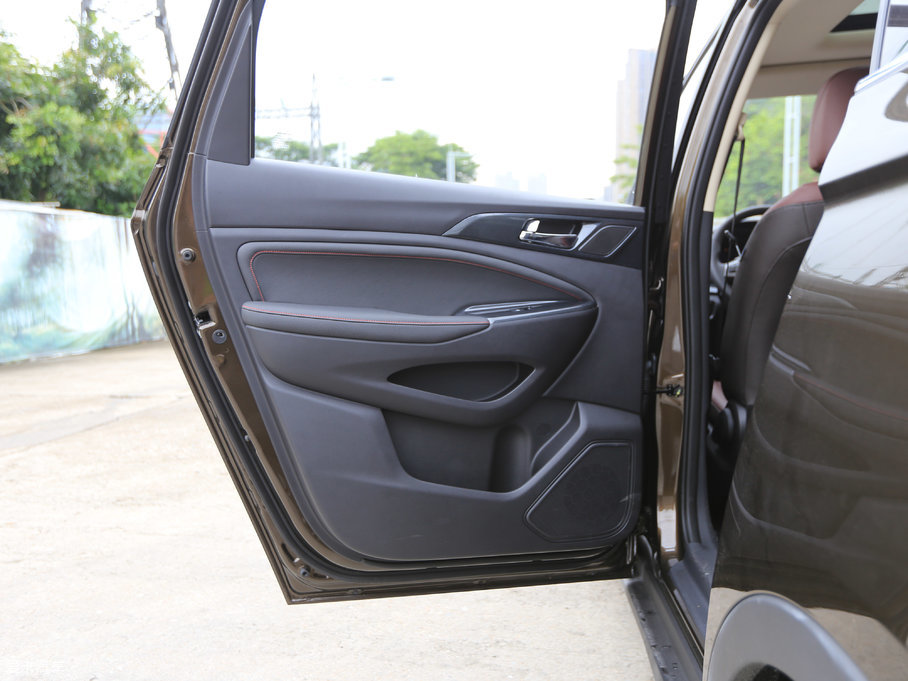 2017L(zhng)WA800 1.5T ք(dng)