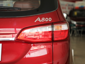 2017款1.6L 手动豪华型 尾灯