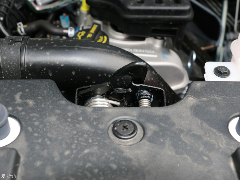 2018LWX70A 1.5L ք(dng) V